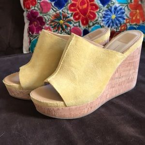 Dolce Vita yellow wedge size 9